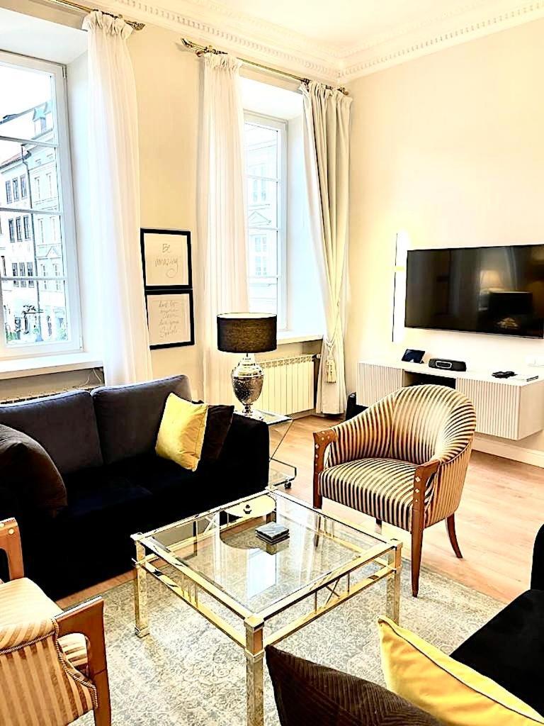 Luxury Suites & Apartments Mondrian Market Square II Βαρσοβία Δωμάτιο φωτογραφία