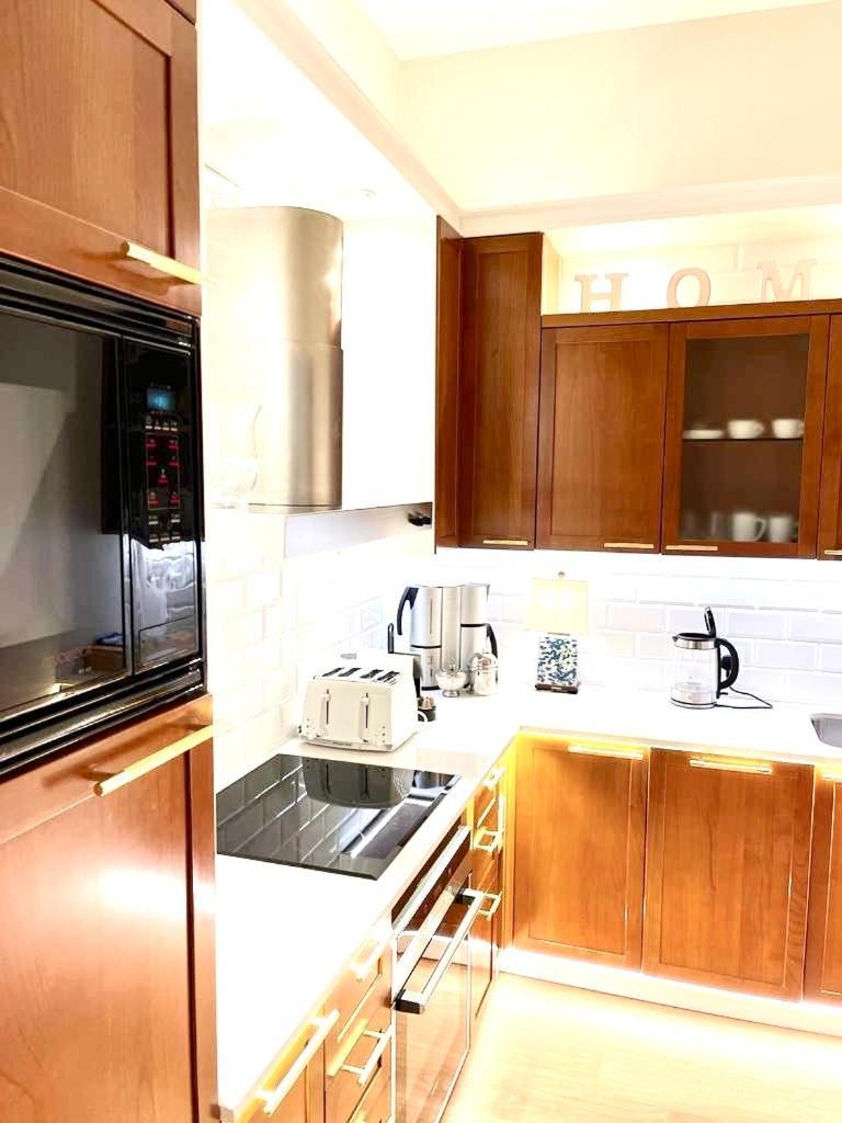 Luxury Suites & Apartments Mondrian Market Square II Βαρσοβία Δωμάτιο φωτογραφία