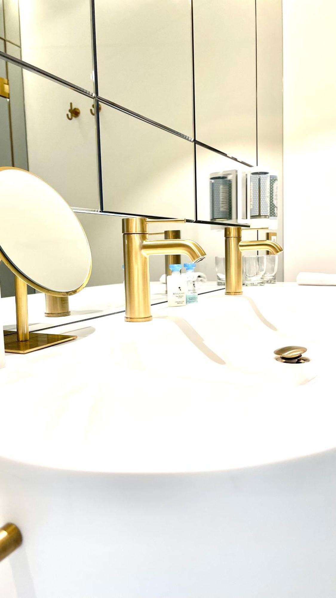 Luxury Suites & Apartments Mondrian Market Square II Βαρσοβία Δωμάτιο φωτογραφία