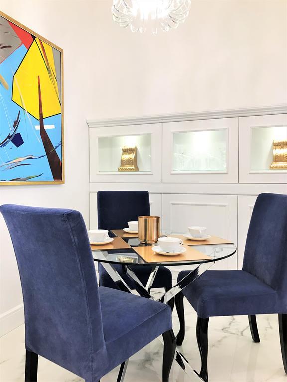 Luxury Suites & Apartments Mondrian Market Square II Βαρσοβία Εξωτερικό φωτογραφία